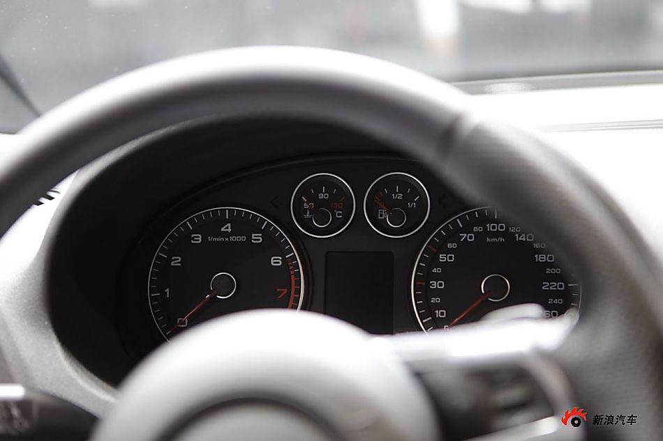 µA3 1.8T
