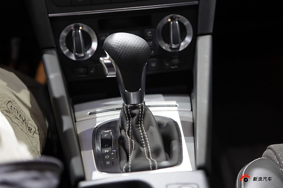 µA3 1.8T