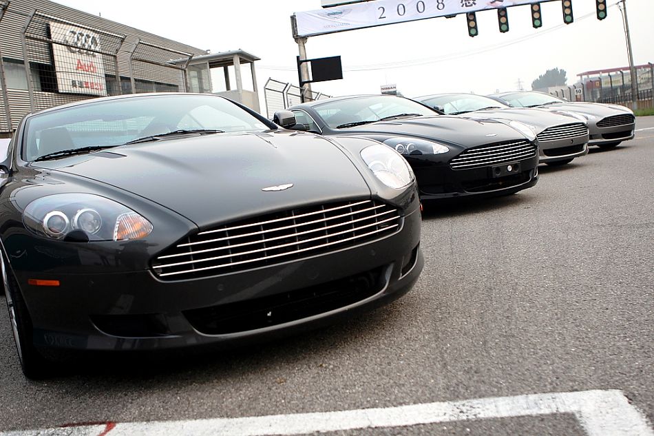 DB9ͼƬ