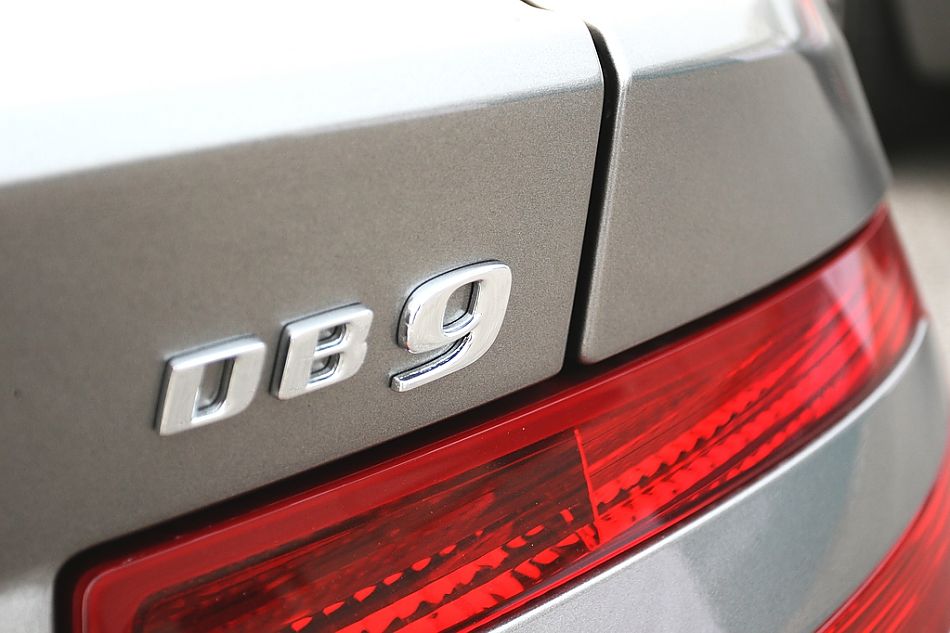 DB9ͼƬ