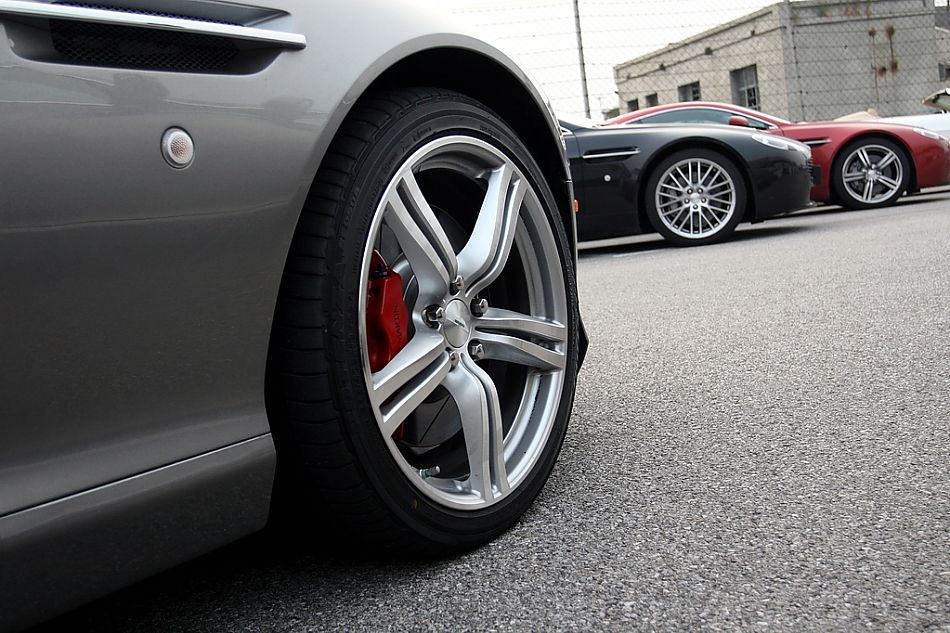 DB9ͼƬ