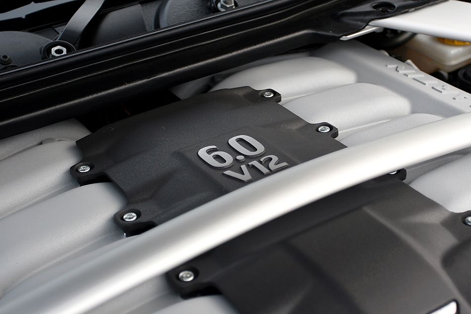 DB9ͼƬ