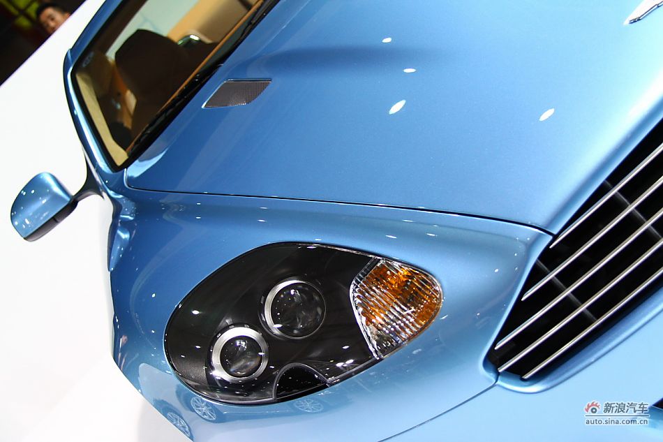 ˹DB9