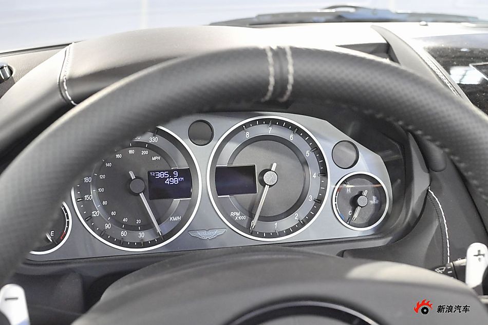 ˹DB9