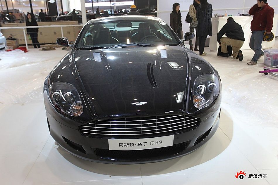 ˹DB9