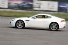 DB9外观图片