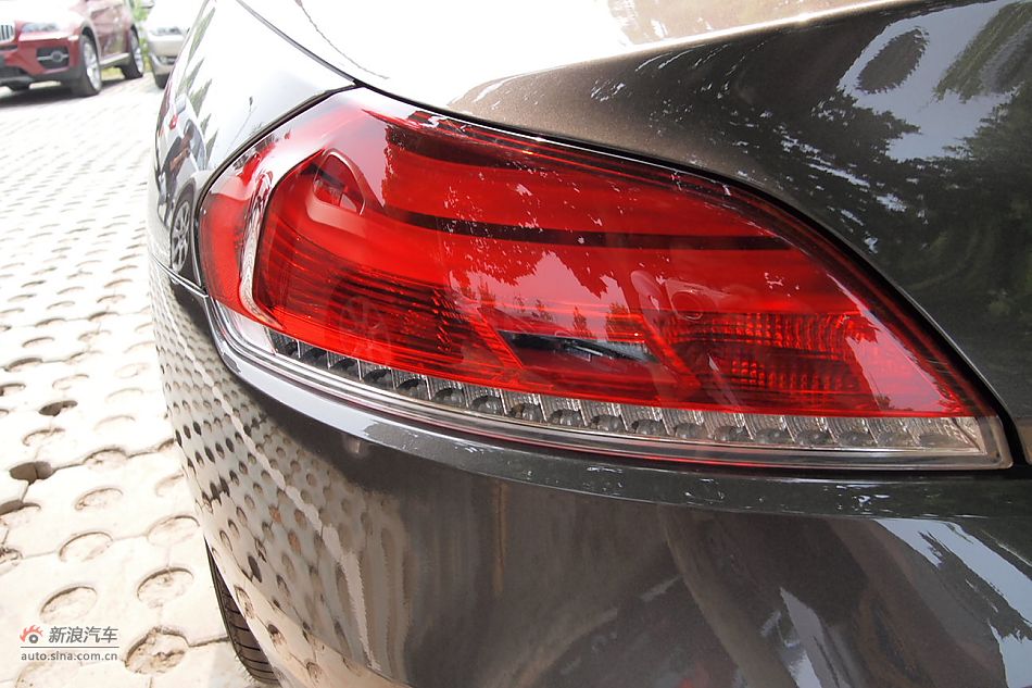 Z4 sDrive35i