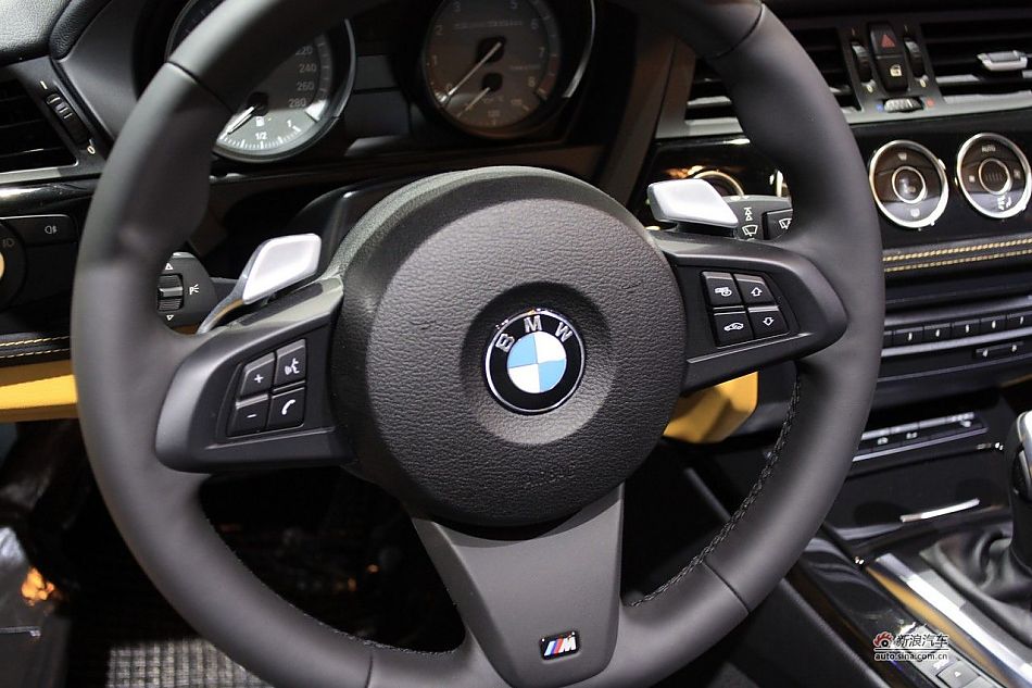 Z4 sDrive 35i Pure Impulse