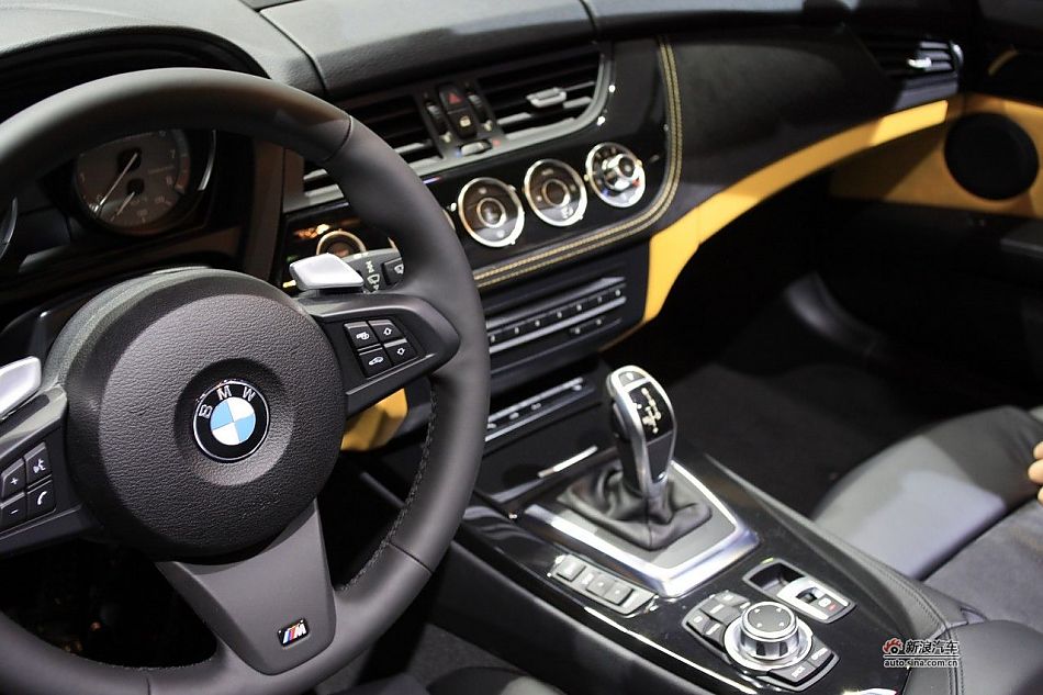 Z4 sDrive 35i Pure Impulse