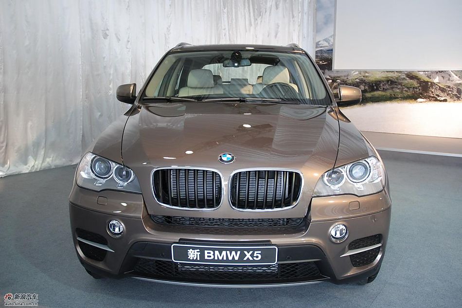±X5
