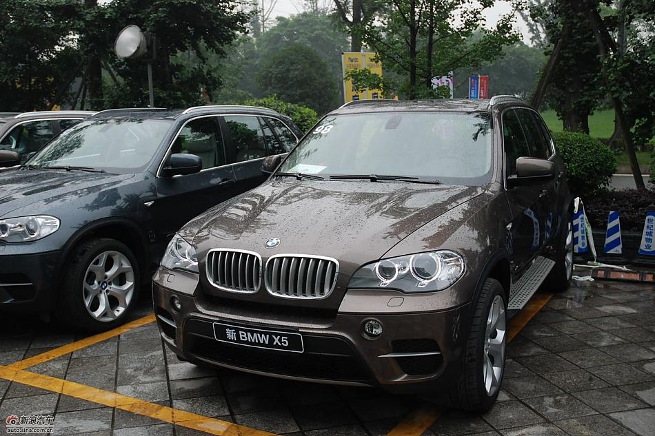 ±X5