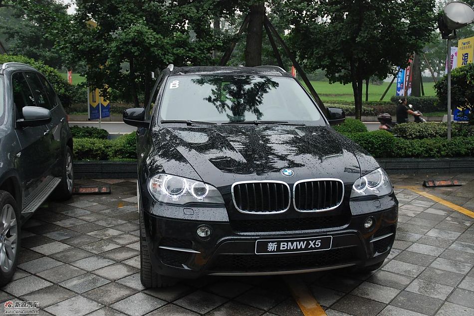 ±X5