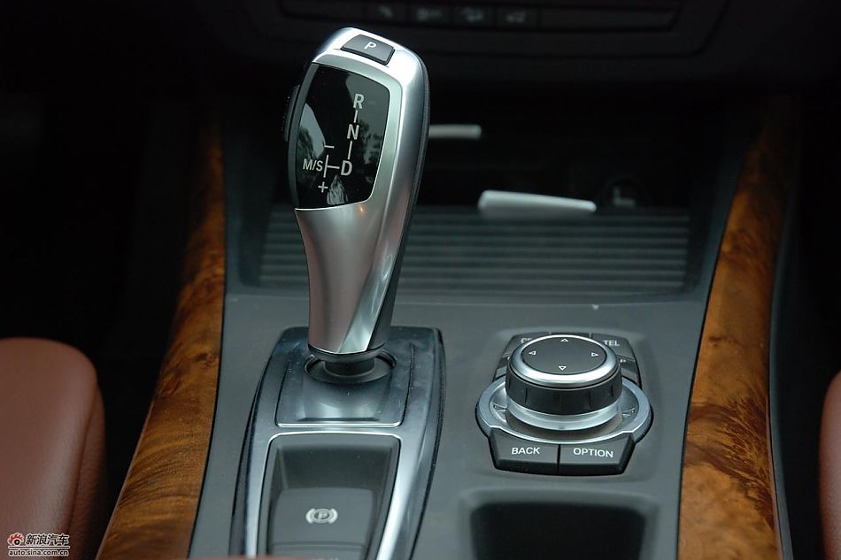 ±X5