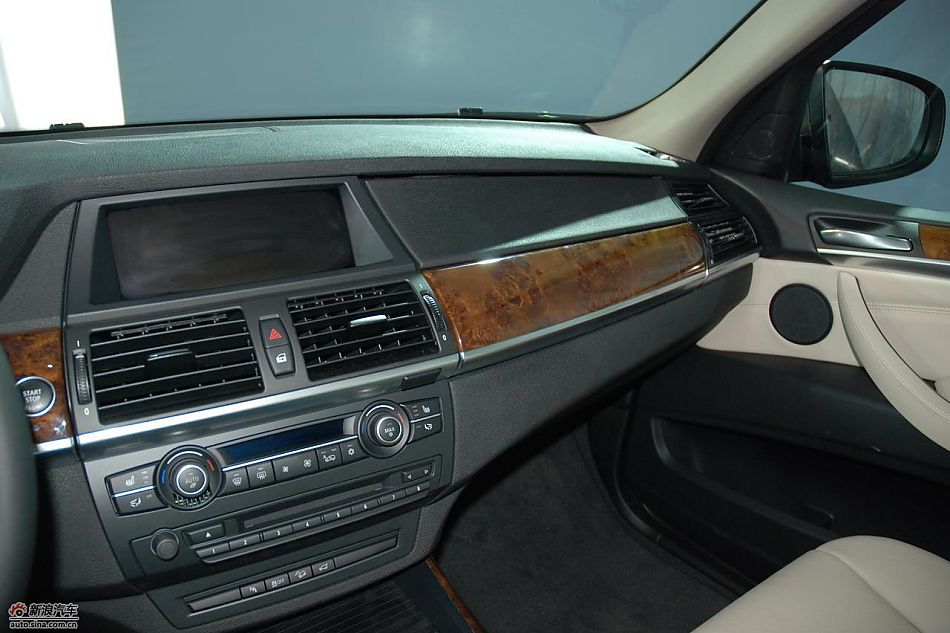 ±X5