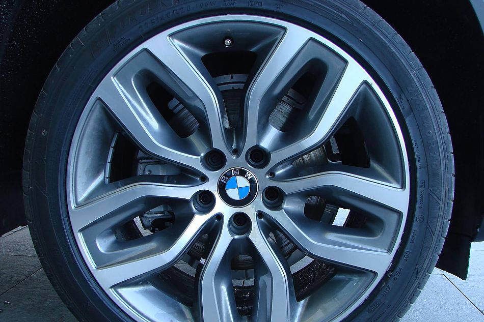 X5 SAV