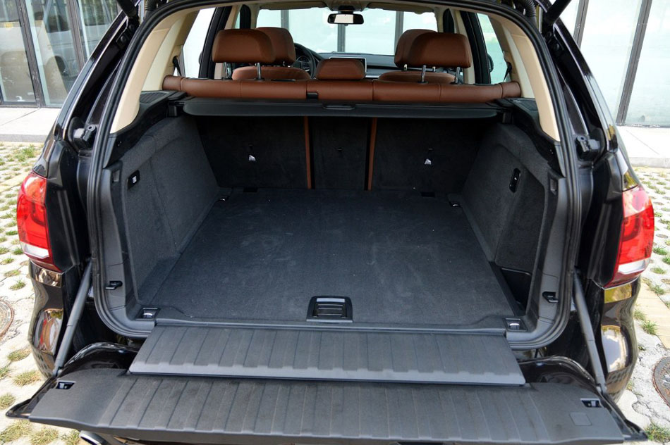 2015 xDrive28i οռ