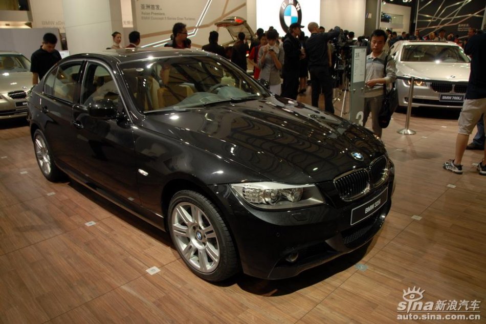 325i