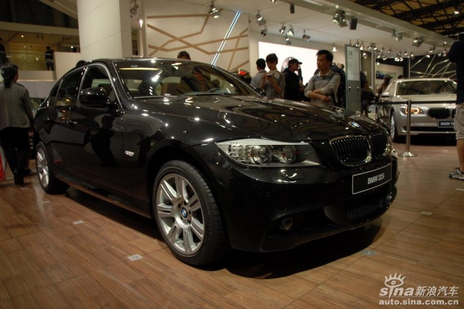 325i