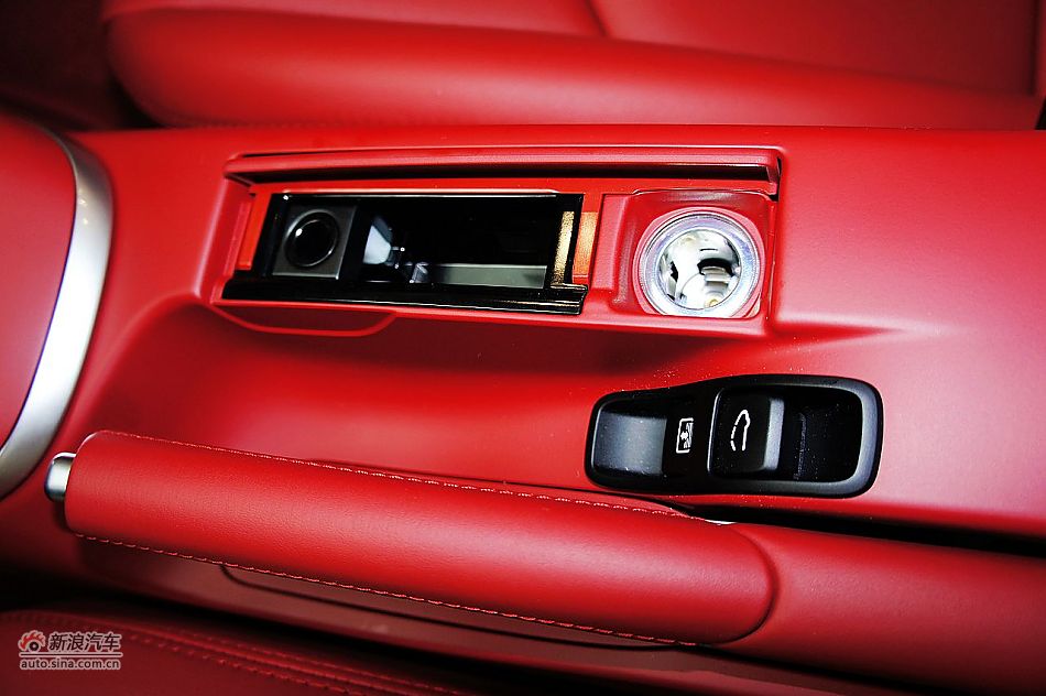 2011ʱ911 Targa 4SͼƬ