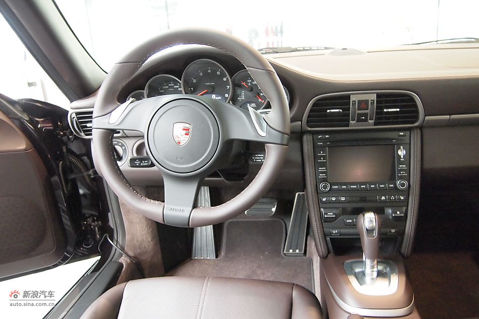 ʱ911 Carrera Coupe
