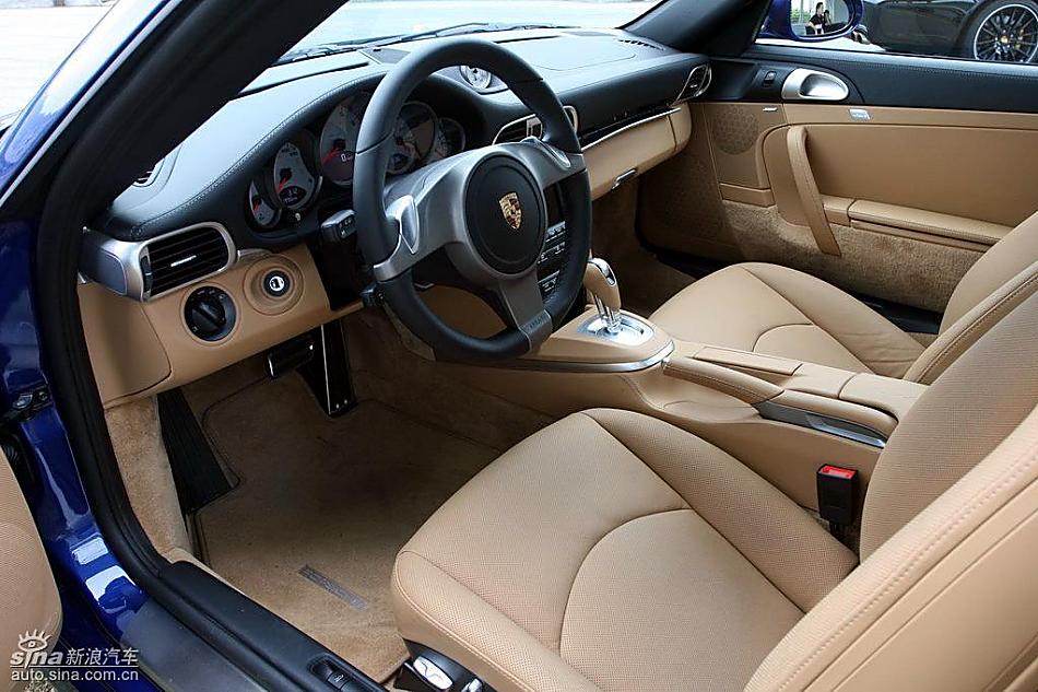 ±ʱ911 Carrera 4S