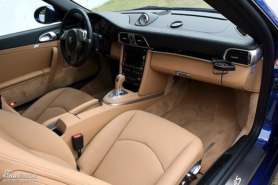 ±ʱ911 Carrera 4S