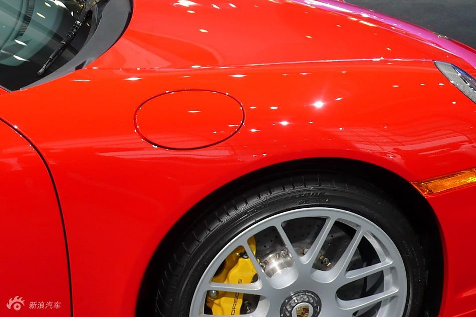 ȫ±ʱ911 Turbo S Cabrioletʵ