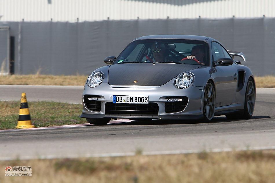 2011ʱ911GT2 RS