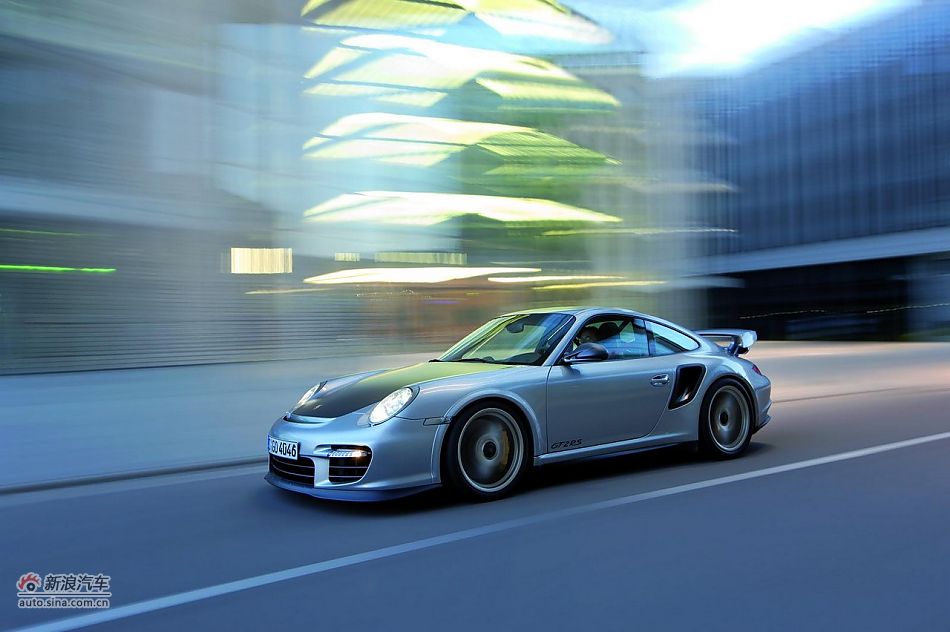 2011ʱ911GT2 RS