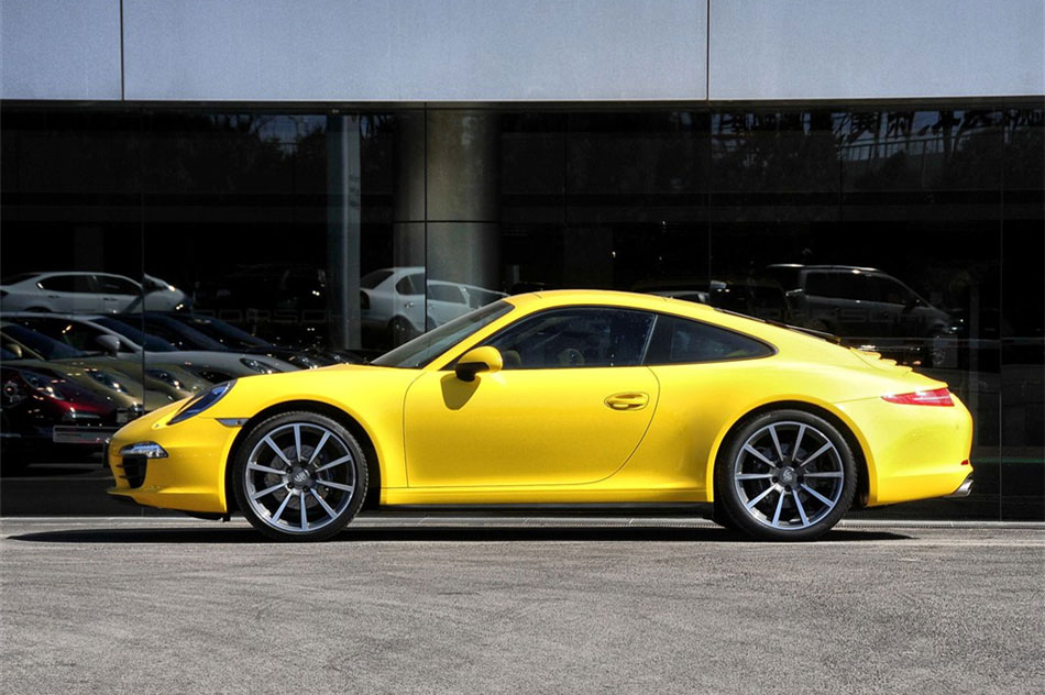 2013ʱ911 Carrera 4 3.4L