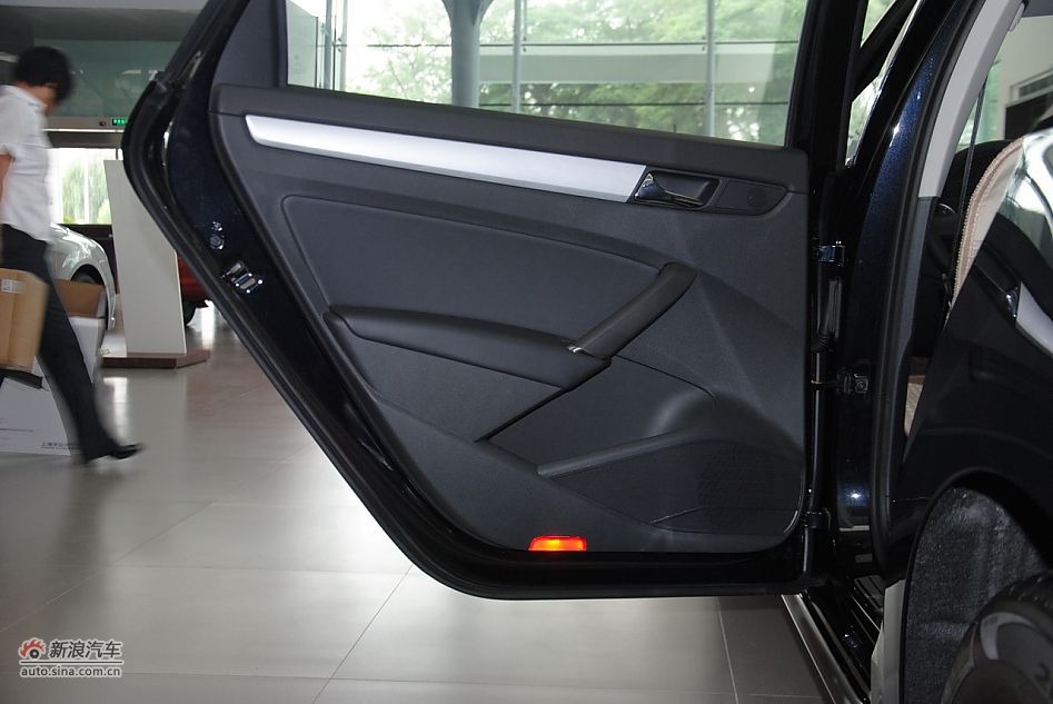 20111.8TSIԶٰ