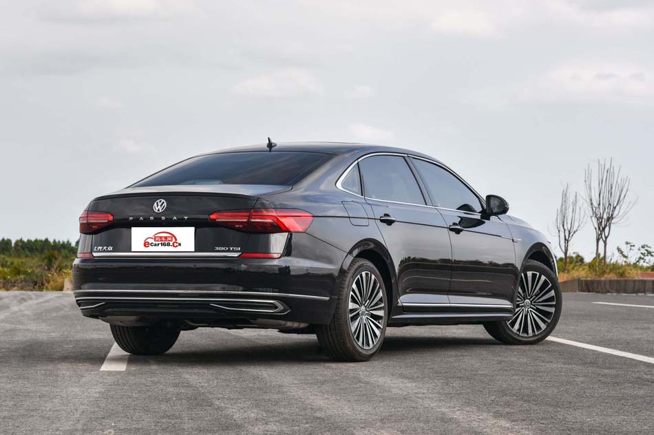 2019 380TSI  