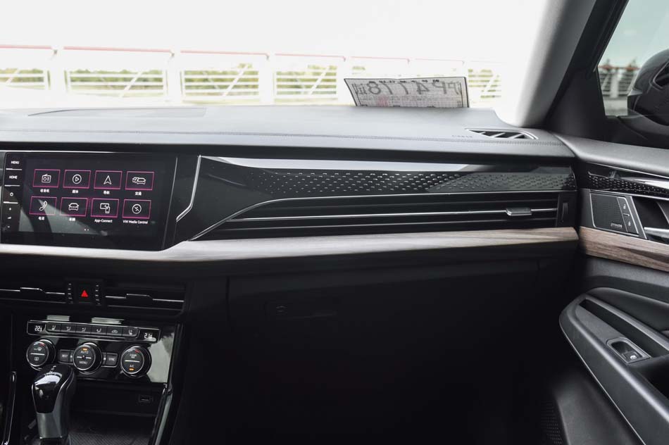 2019 380TSI  