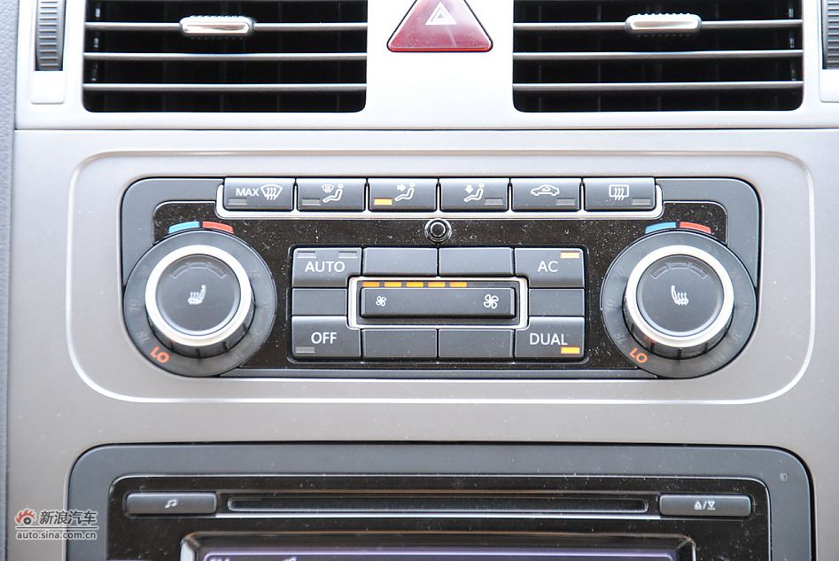 2011;1.4TSIԶ