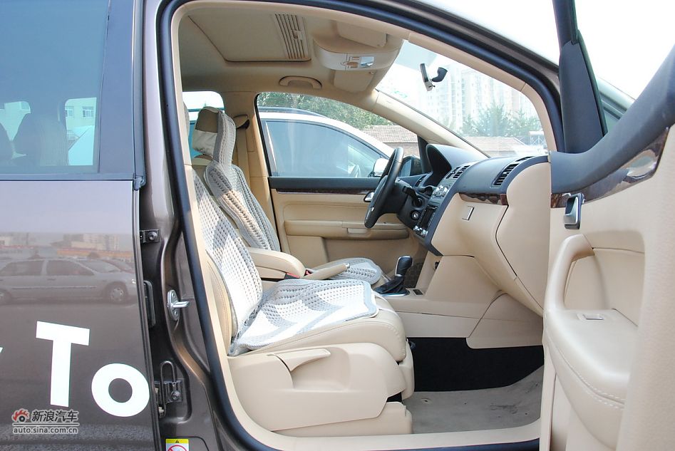 2011;1.4TSIԶ