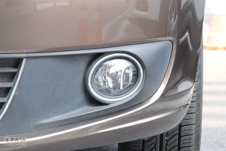 2011;1.4TSIԶ