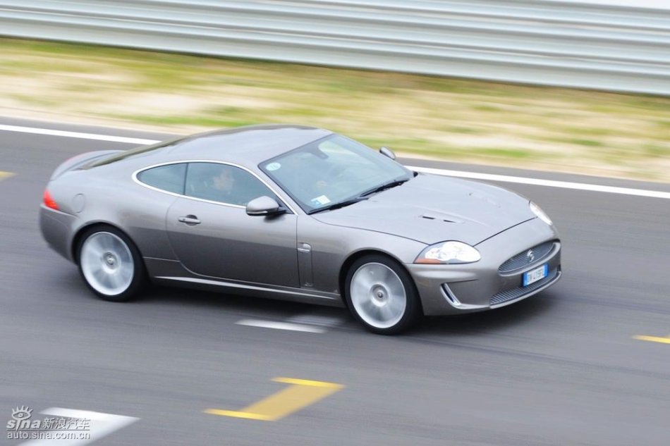ݱXKR̬ͼƬ