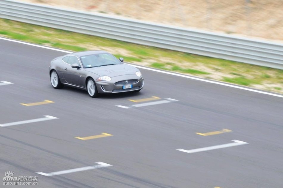 ݱXKR̬ͼƬ