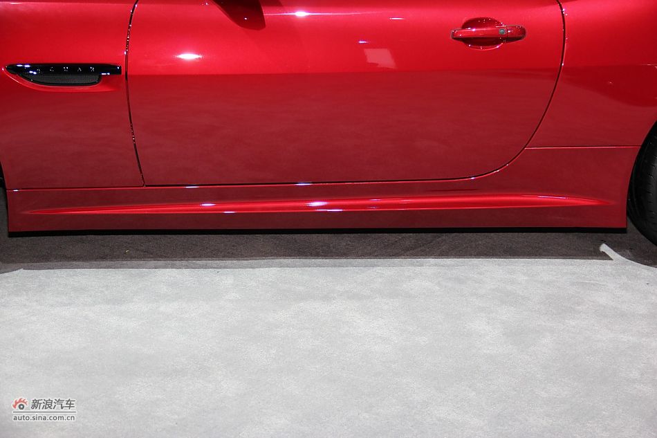 ݱXKR-S