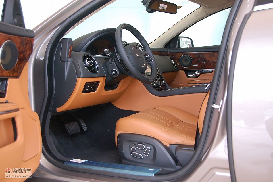 ݱXJ