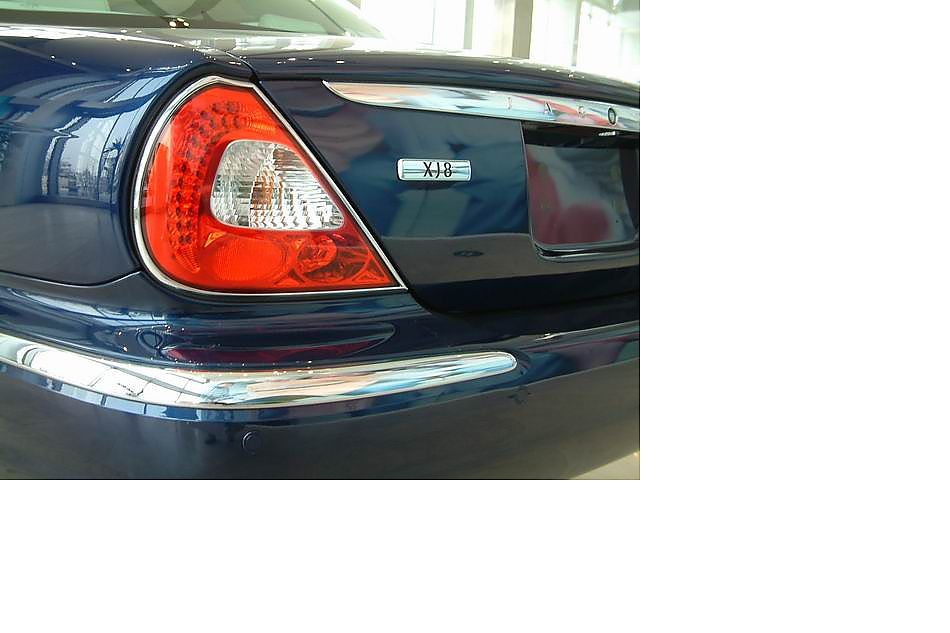 ݱXJ8