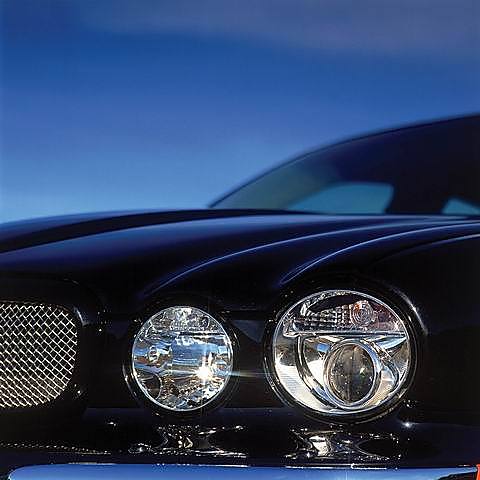2004ݱXJR