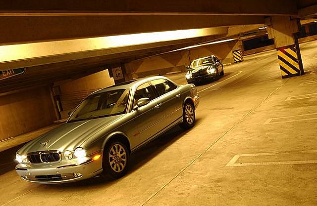 2004ݱXJ8