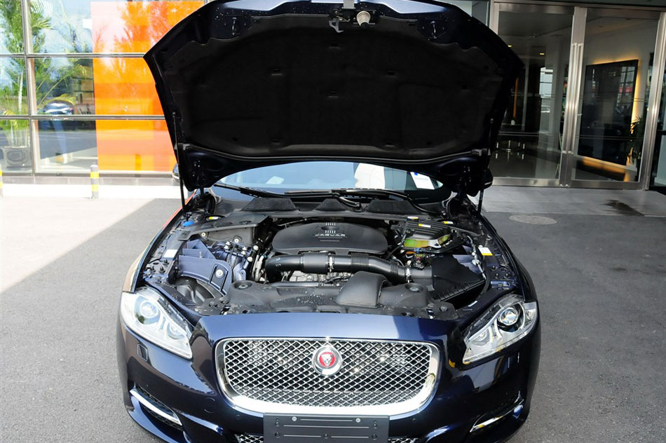 2015 XJL 2.0T  