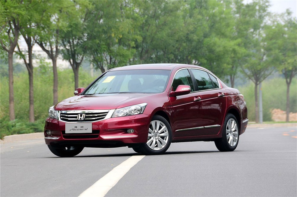 2013Ÿ2.4L Զ SE