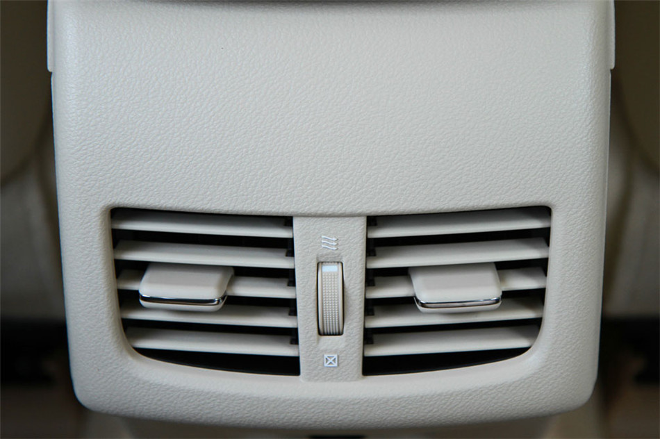 ׿˹ES300h 2013  ռ 