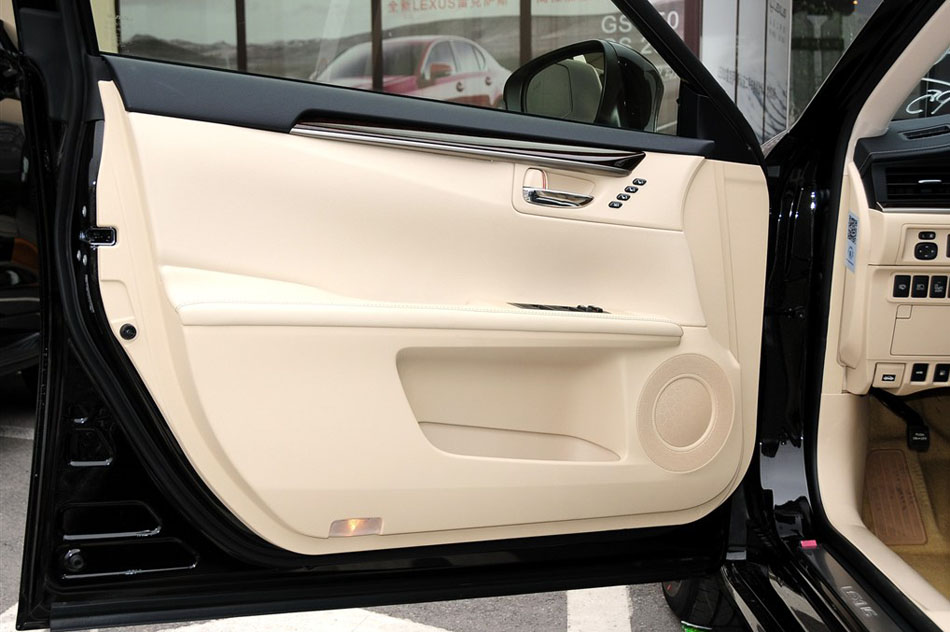 2014 350  οռ