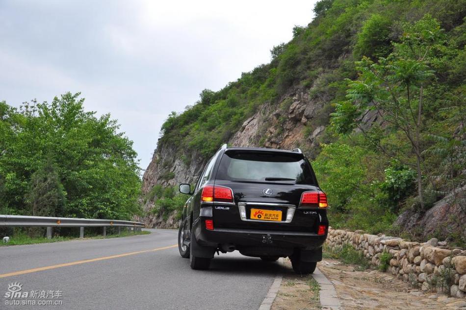 ׿˹LX570Գʵͼ 
