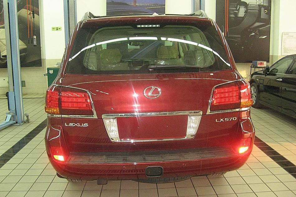 SUV׿˹LX570ʵ