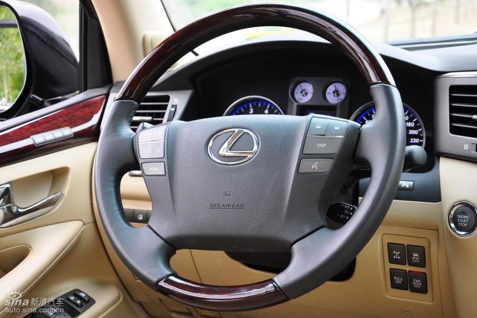 ׿˹LX570Գʵͼ 